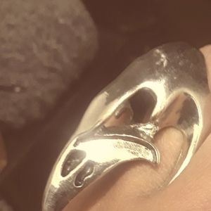 Bird skull ring